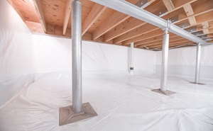 Crawl space structural support jacks installed in Rangely